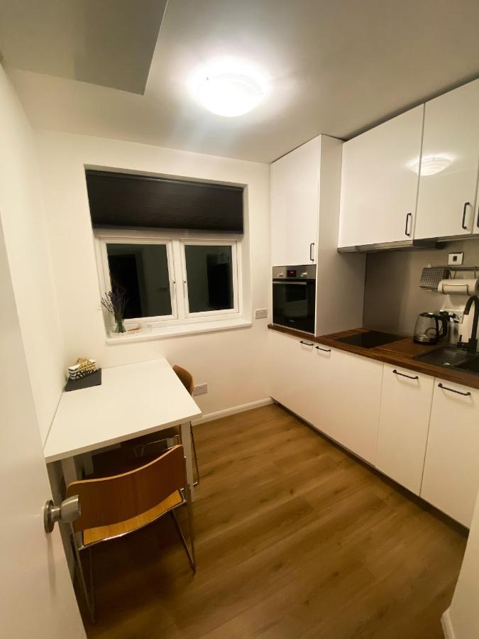 Lovely One Bedroom Flat In The Heart Of Londen Buitenkant foto