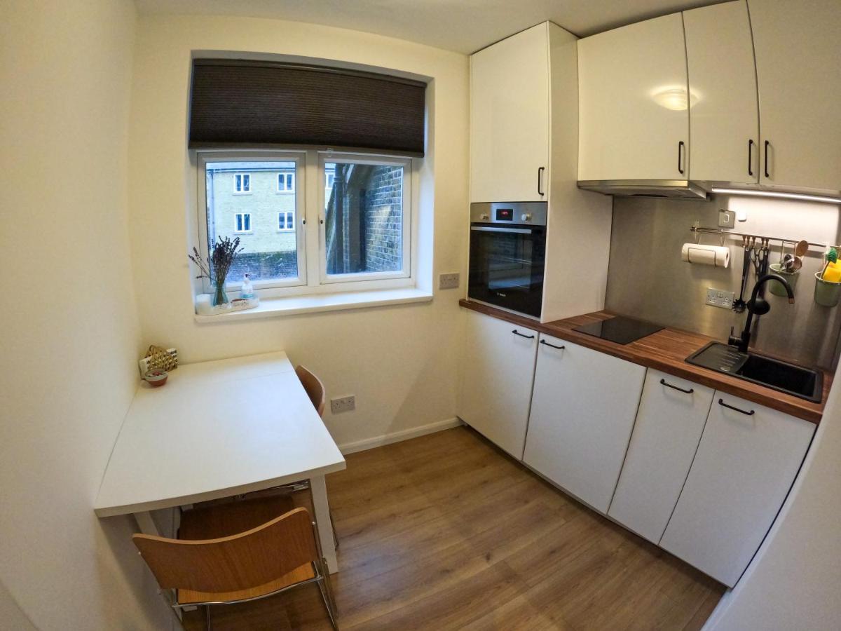 Lovely One Bedroom Flat In The Heart Of Londen Buitenkant foto